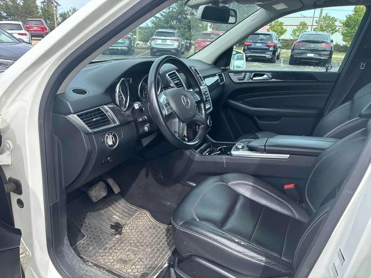 Mercedes-Benz ML 350 * BlueTEC * CARFAX * , снимка 5 - Автомобили и джипове - 56224050