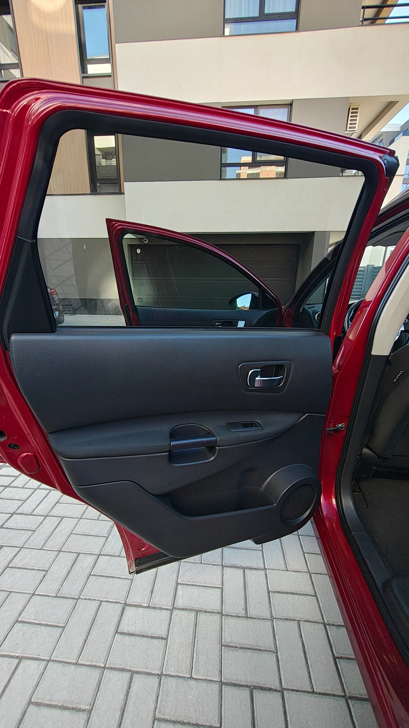 Nissan Qashqai + 2, снимка 8 - Автомобили и джипове - 56725231