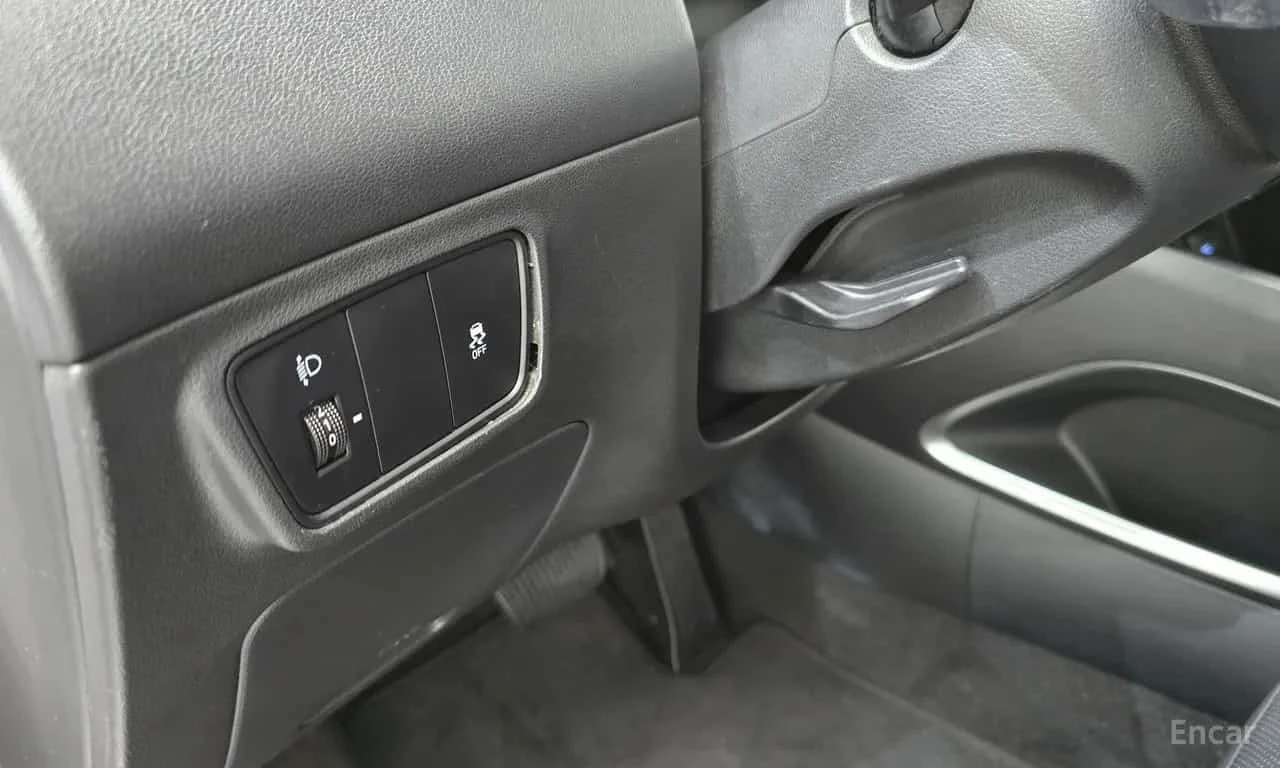 Hyundai Tucson * Gasoline 1.6 Turbo 2WD * ���� �� �� | Mobile.bg � ����������� 11