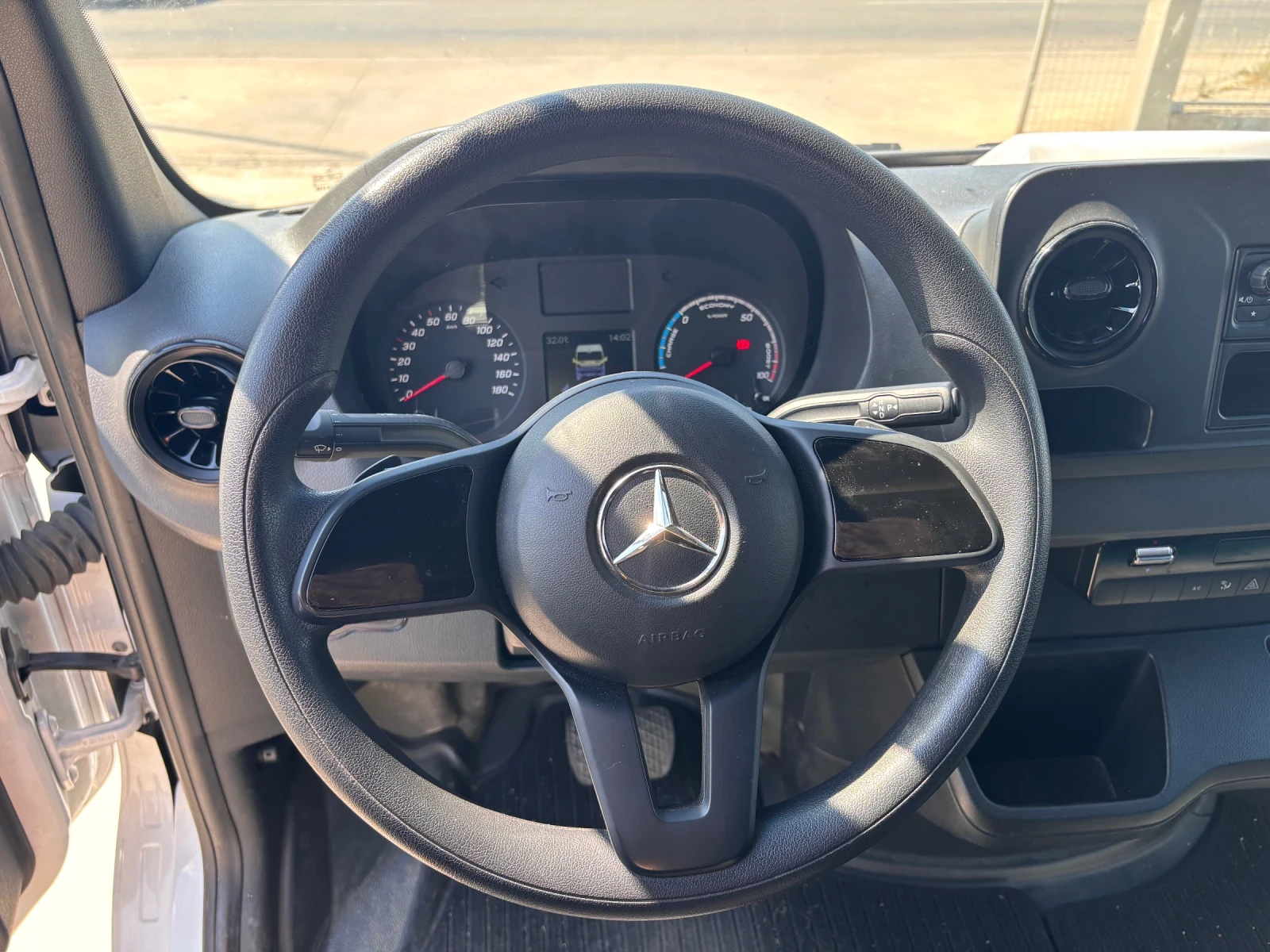 Mercedes-Benz Sprinter 311 55 k.w, снимка 8 - Бусове и автобуси - 55141608