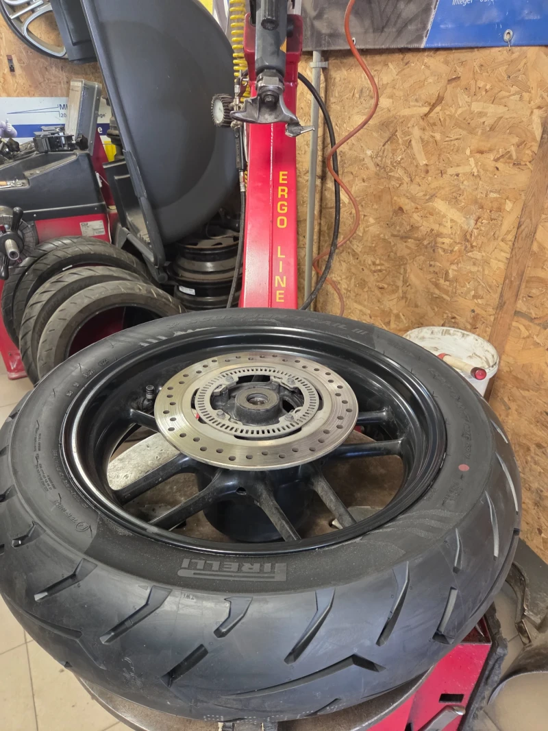 Triumph Tiger 800 XR, снимка 12 - Мотоциклети и мототехника - 52351070