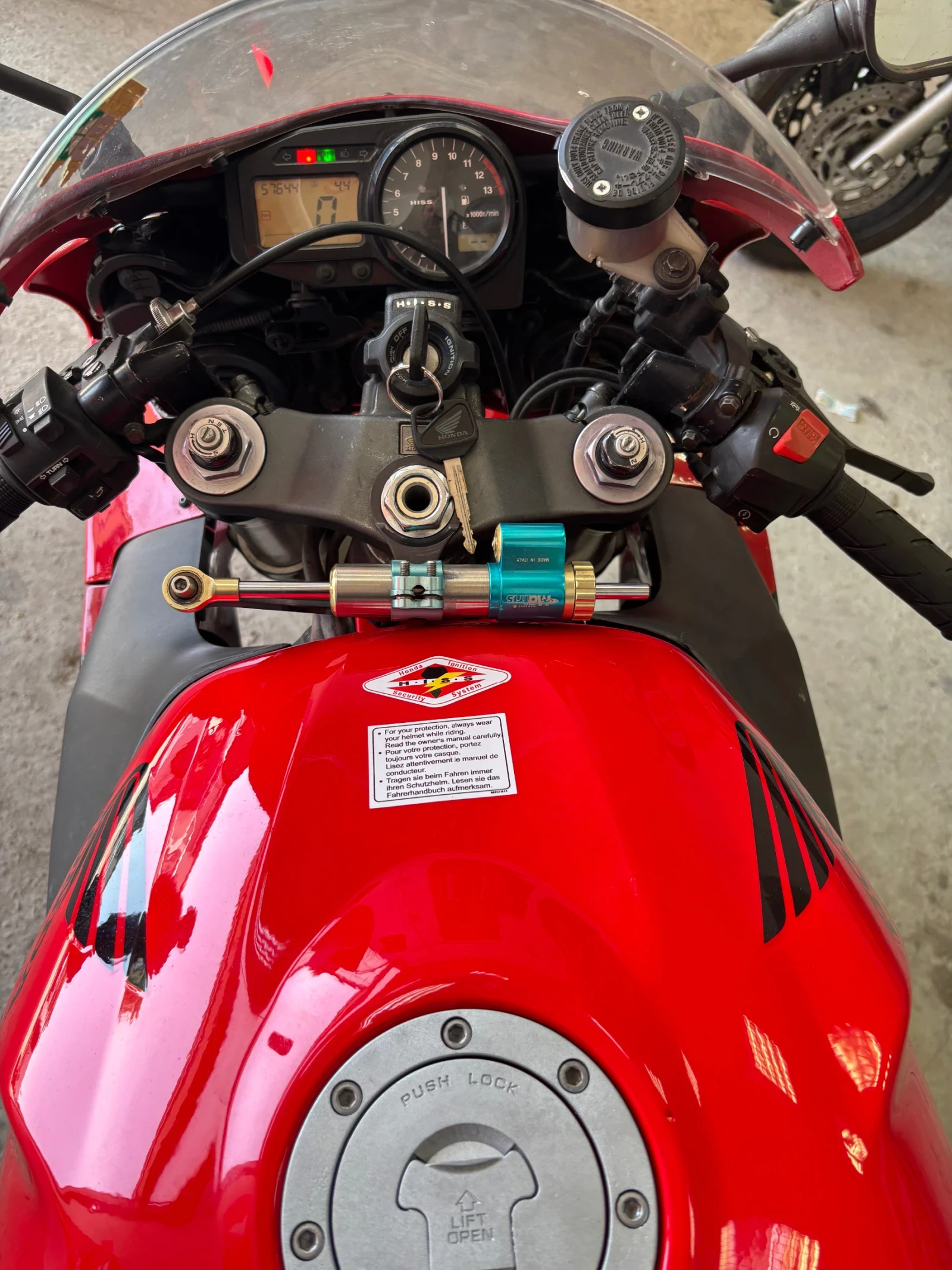 Honda Cbr 954RR Нов внос - изображение 8
