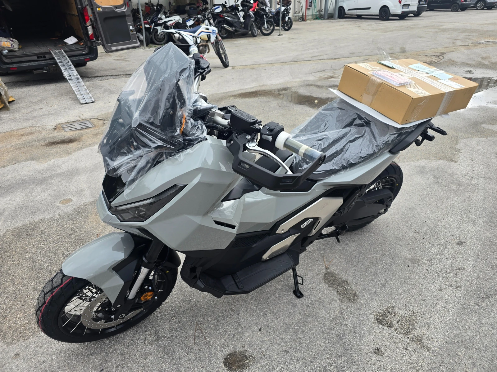 Honda X-ADV 750 10th Anniversary 2027!!!!! NEW!! | Mobile.bg � ����������� 17