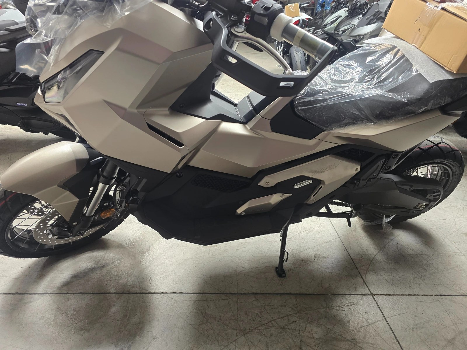 Honda X-ADV 750 10th Anniversary 2027!!!!! NEW!! | Mobile.bg � ����������� 12