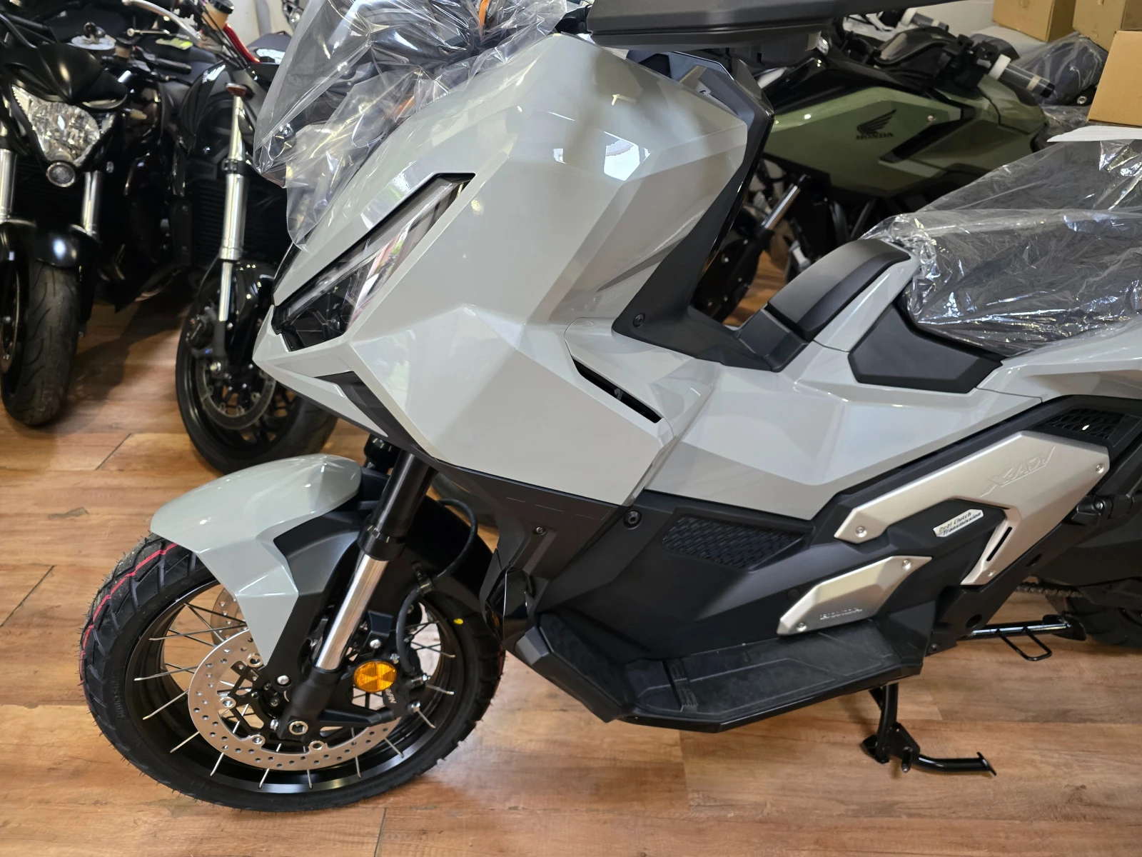 Honda X-ADV 750 �������!!!! 10th Anniversary 2027!!!!! NEW!! | Mobile.bg � ����������� 5