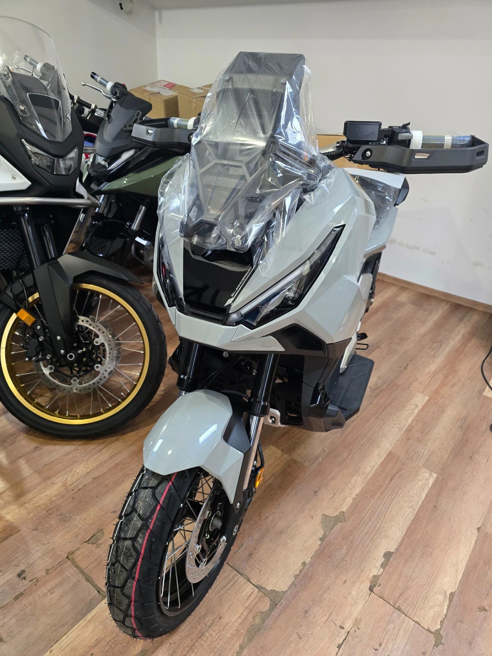 Honda X-ADV 750 �������!!!! 10th Anniversary 2027!!!!! NEW!! | Mobile.bg � ����������� 3