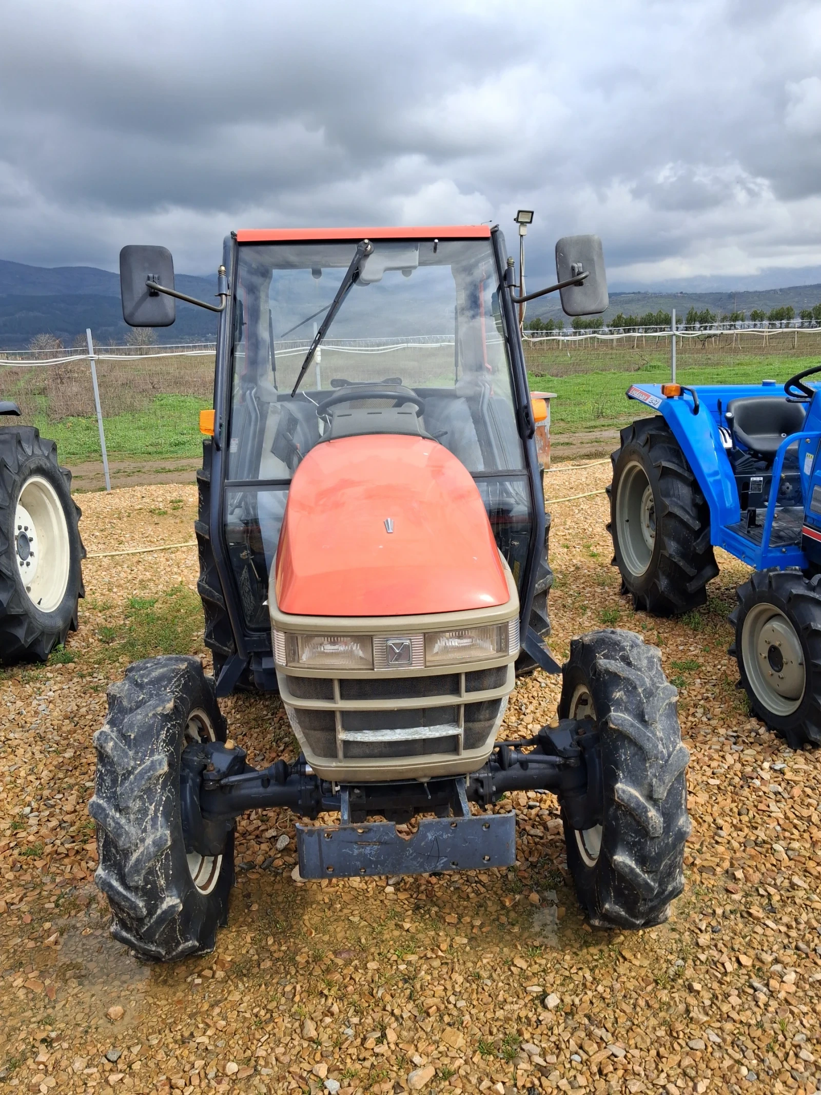 Трактор Kubota скайтрак , снимка 2 - Селскостопанска техника - 54076296