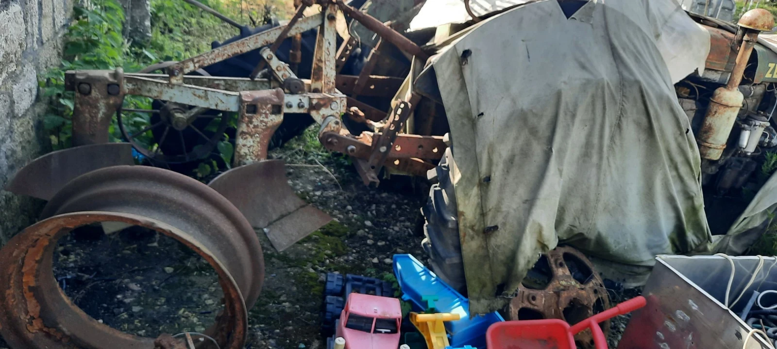 Трактор Zetor 25, снимка 5 - Селскостопанска техника - 54653431