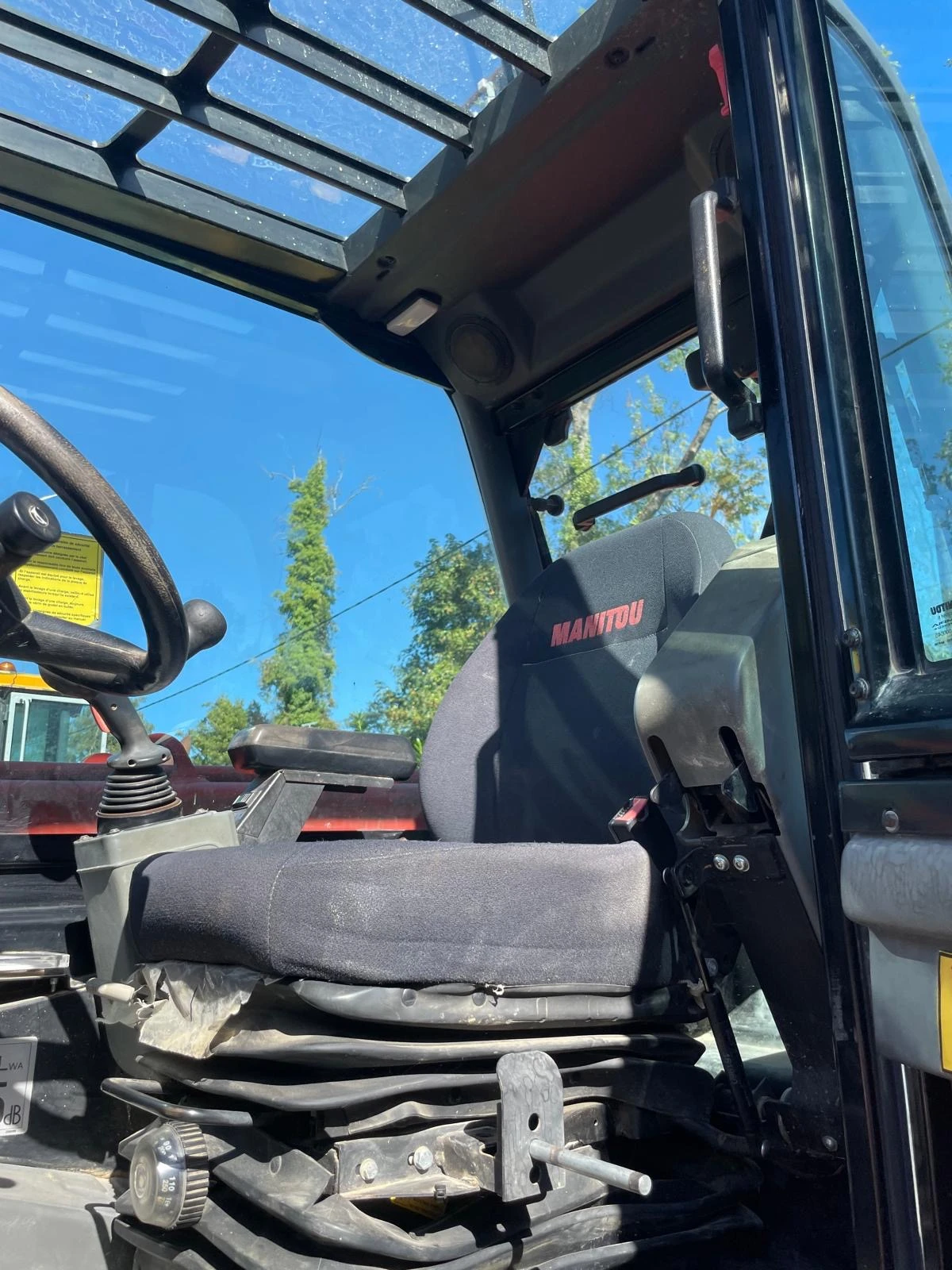 Телескопични товарачи Manitou MRT 1840 САМО 1800 МОТО ЧАСА ЛИЗИНГ, снимка 5 - Индустриална техника - 56164134