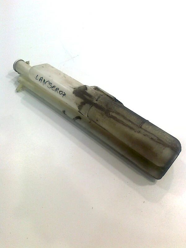 казанче антифриз за Мицубиши Лансер 2.0 16В