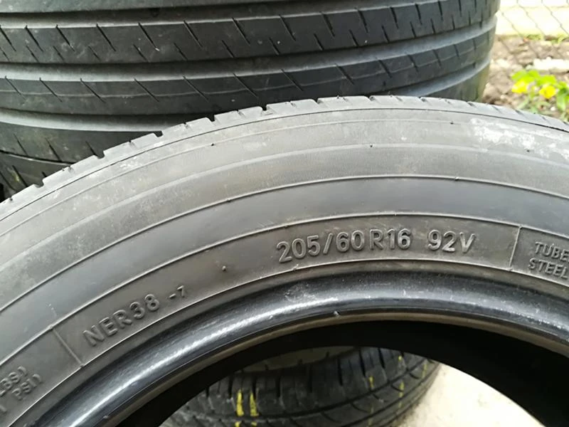 Гуми Летни 205/60R16, снимка 5 - Гуми и джанти - 21805682