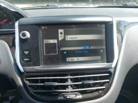 Peugeot 208, снимка 17