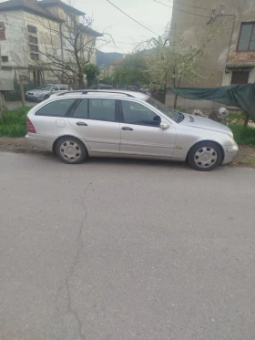Mercedes-Benz C 220, снимка 2