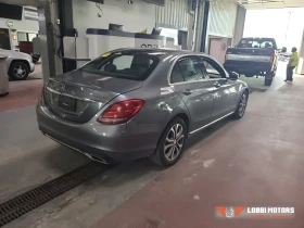 Mercedes-Benz C 300, снимка 3