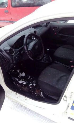 Ford Fiesta 1.3   | Mobile.bg    7