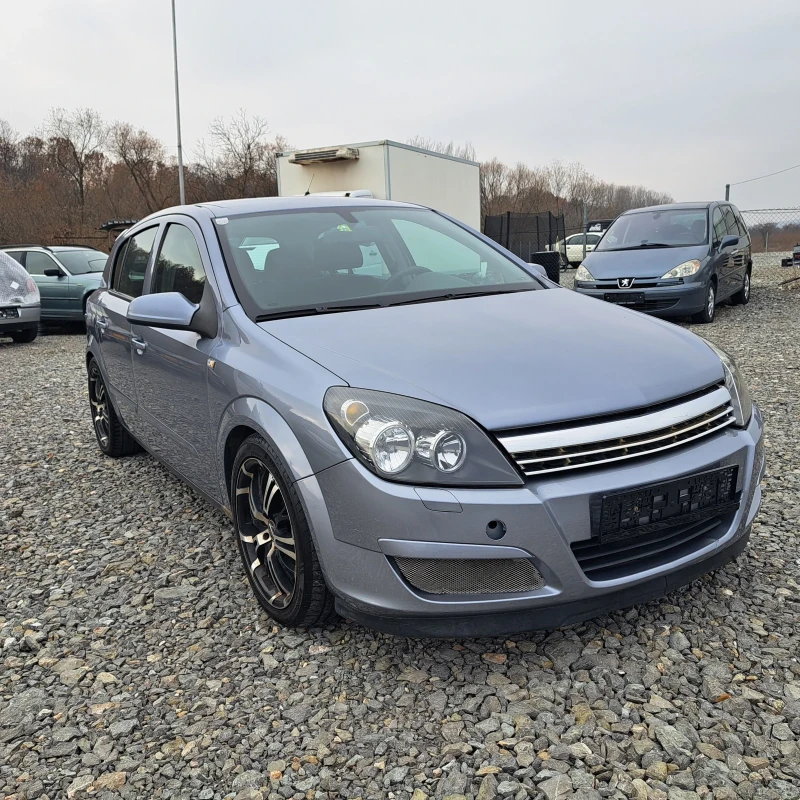 Opel Astra 1.6 automat, снимка 2 - Автомобили и джипове - 48246007