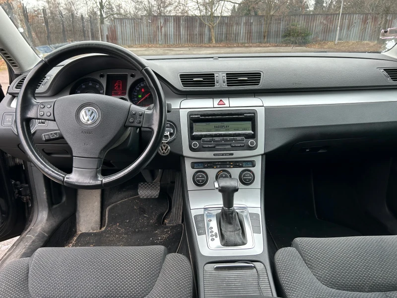 VW Passat 1.8 TSI, снимка 10 - Автомобили и джипове - 48268215