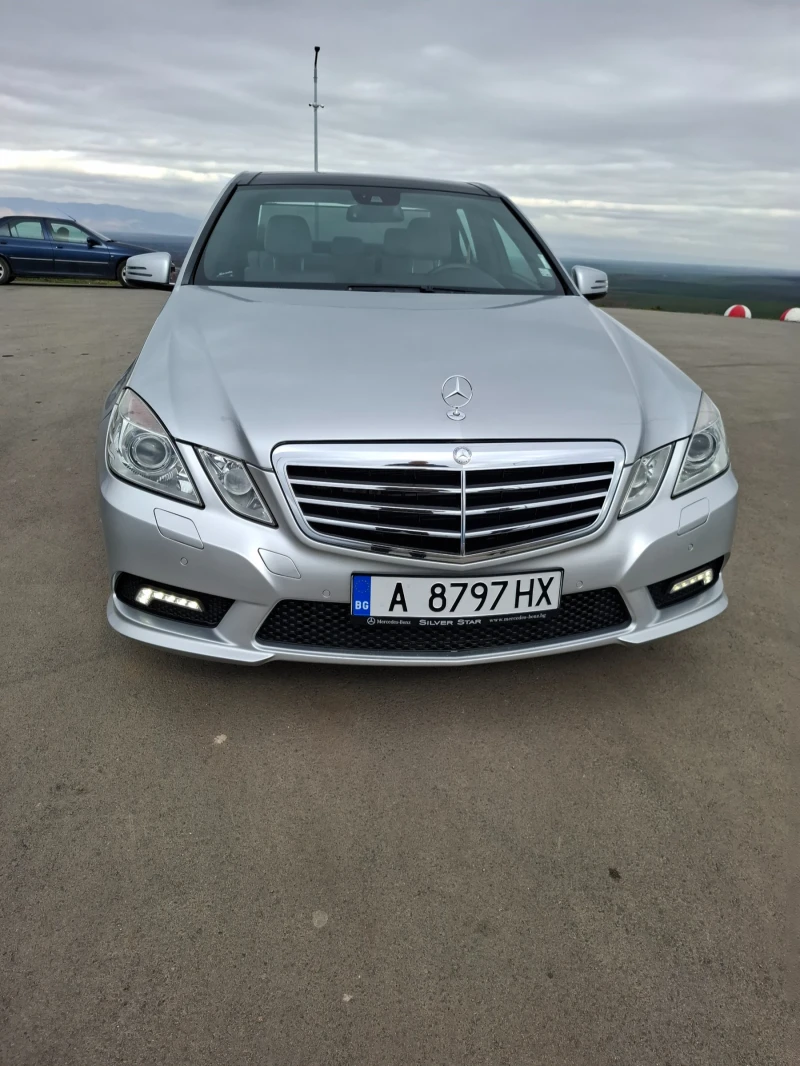 Mercedes-Benz E 500, снимка 3 - Автомобили и джипове - 49540904