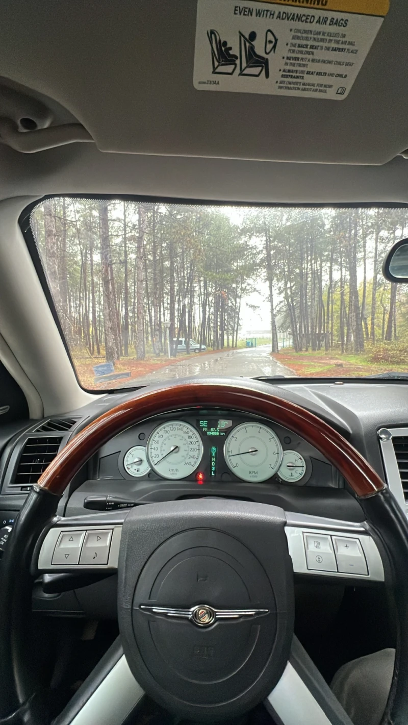 Chrysler 300c * Panorama* NAVI, снимка 8 - Автомобили и джипове - 52554711