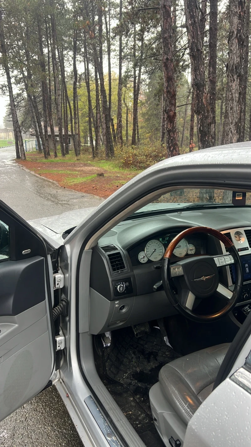 Chrysler 300c * Panorama* NAVI, снимка 7 - Автомобили и джипове - 52554711