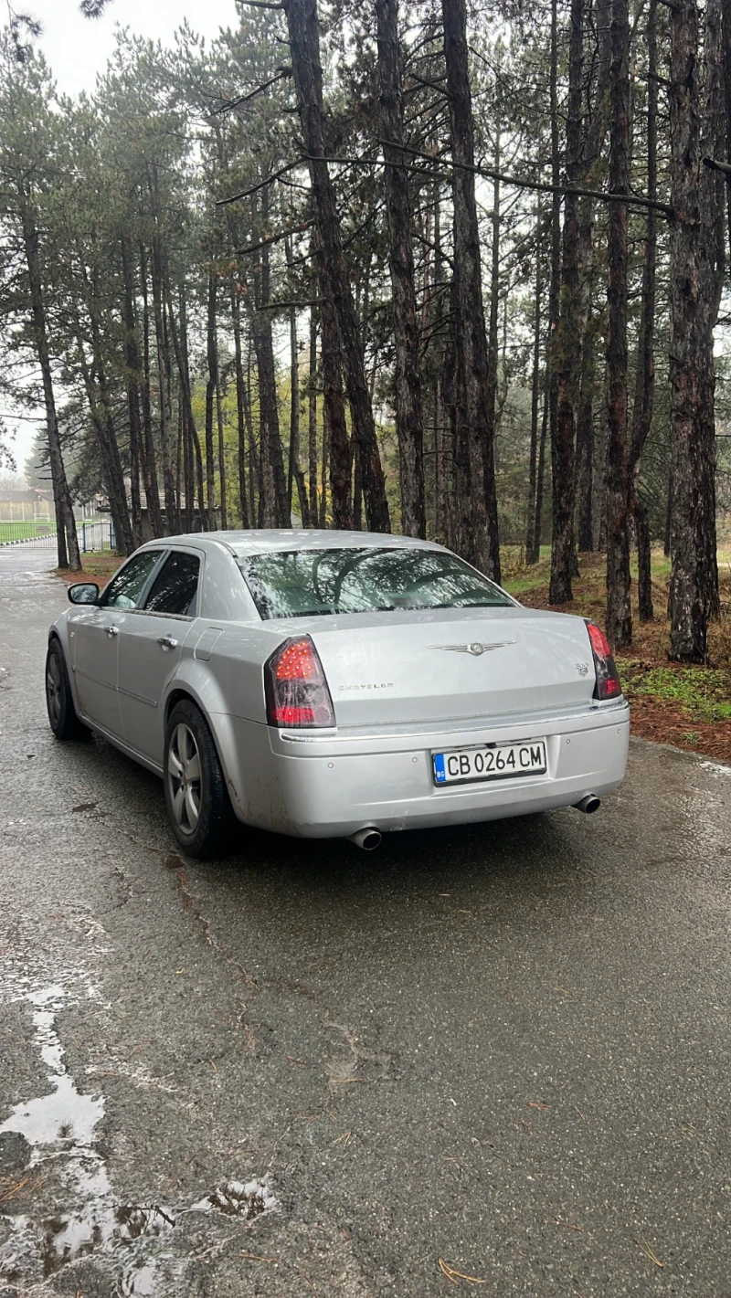 Chrysler 300c * Panorama* NAVI, снимка 4 - Автомобили и джипове - 52554711