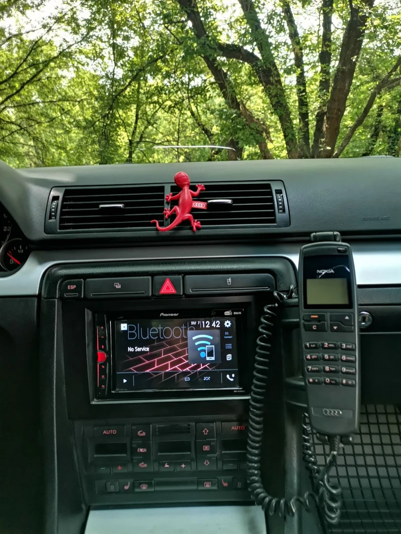 Audi A4 1.9TDI 131кс 6 скорости, снимка 10 - Автомобили и джипове - 52492410