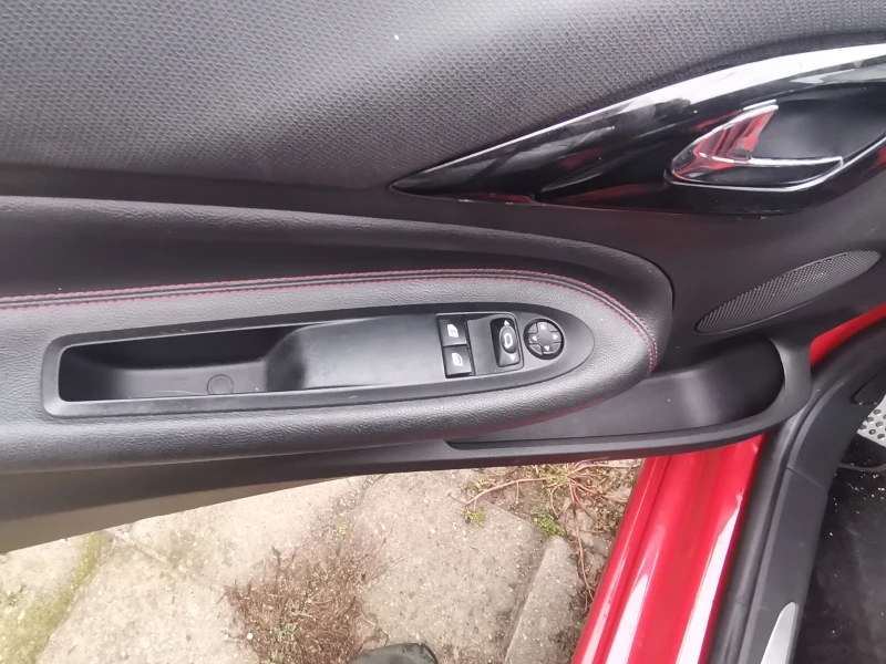 Citroen DS3 1.6 HDI, снимка 13 - Автомобили и джипове - 52727192