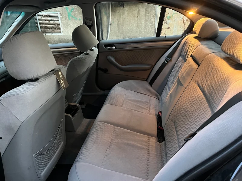 BMW 323 323, снимка 7 - Автомобили и джипове - 53134507