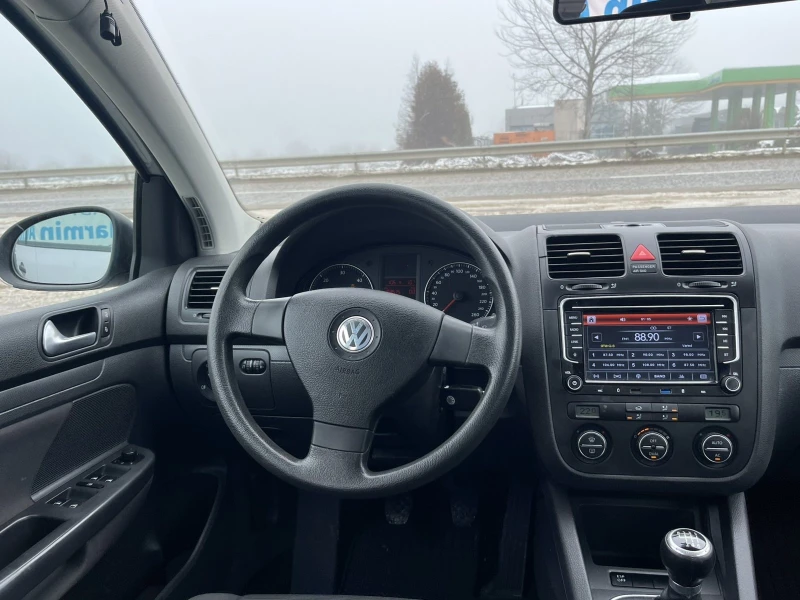 VW Golf 1.9TDI 105кс 4 MOTION 6 СКОРОСТИ КЛИМАТРОНИК , снимка 12 - Автомобили и джипове - 53392878