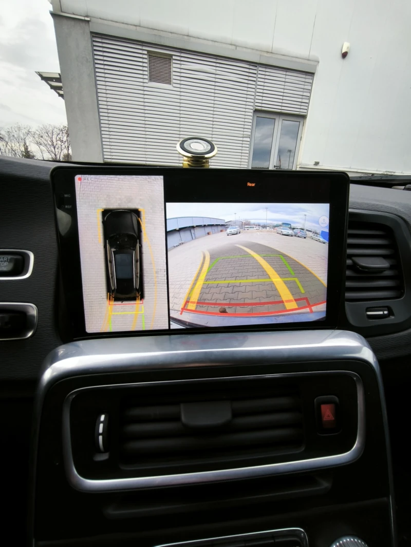 Volvo V60 D6, снимка 12 - Автомобили и джипове - 53429326