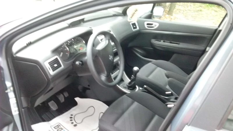 Peugeot 307 1.6HDI/1.4HDI, снимка 7 - Автомобили и джипове - 5148343