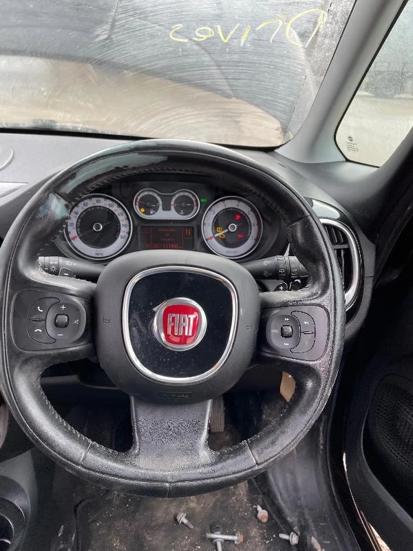 Fiat 500L 1.3Mjet, снимка 8 - Автомобили и джипове - 36104107