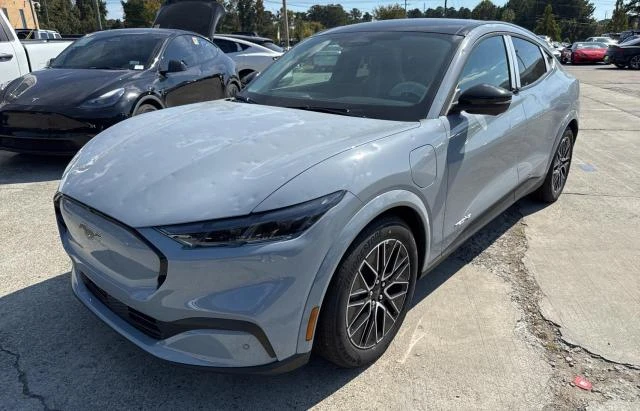 Ford Mustang Mach-E PREMIUM RWD ФИКСИРАНА ЦЕНА! ЧИСТО НОВ! ГРАДУШКОВ! - изображение 2