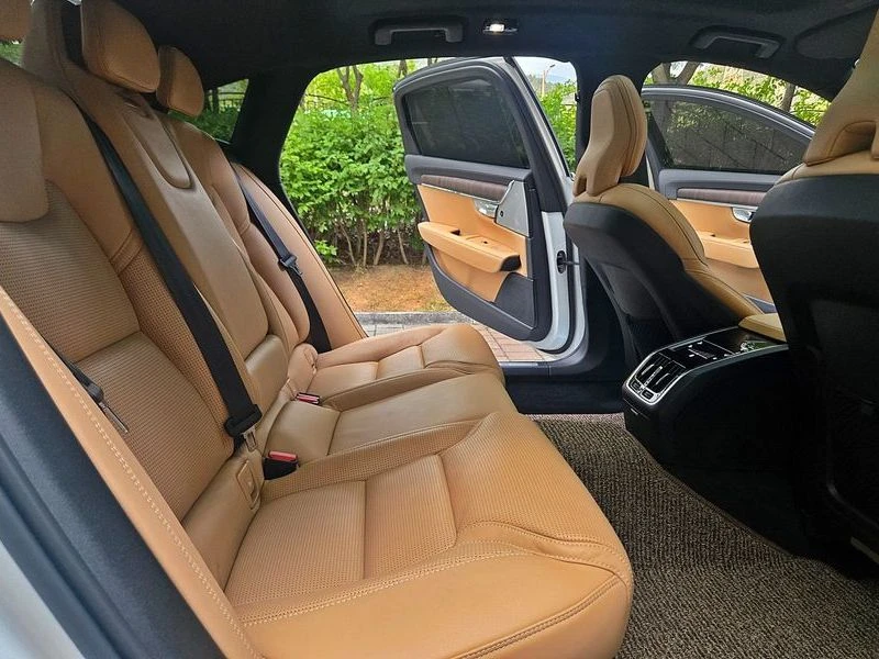 Volvo S90 2.0 Automatic КРАЙНА ЦЕНА: 30083 EUR, снимка 11 - Автомобили и джипове - 55966924