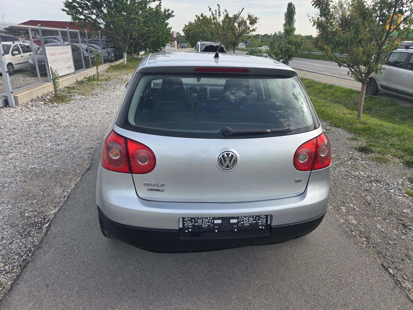 VW Golf Оригинална газ - изображение 3