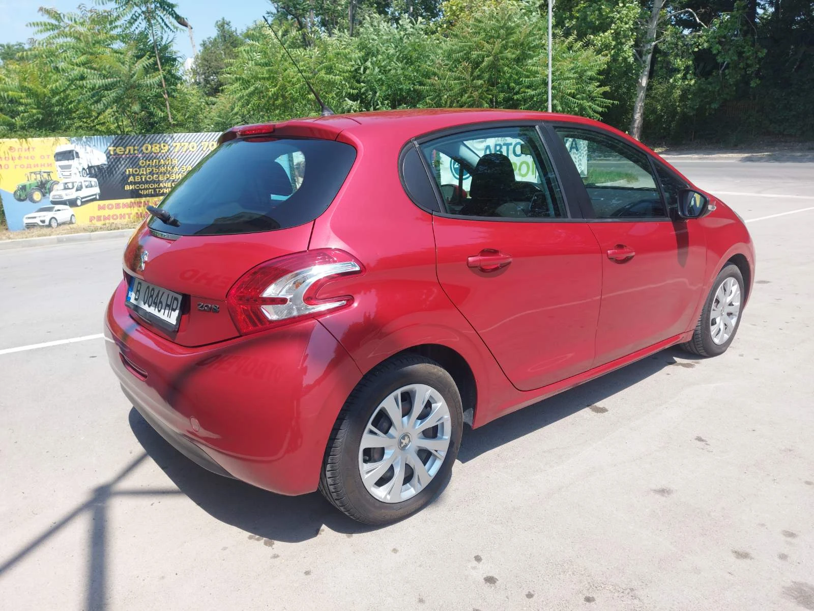 Peugeot 208  - изображение 6