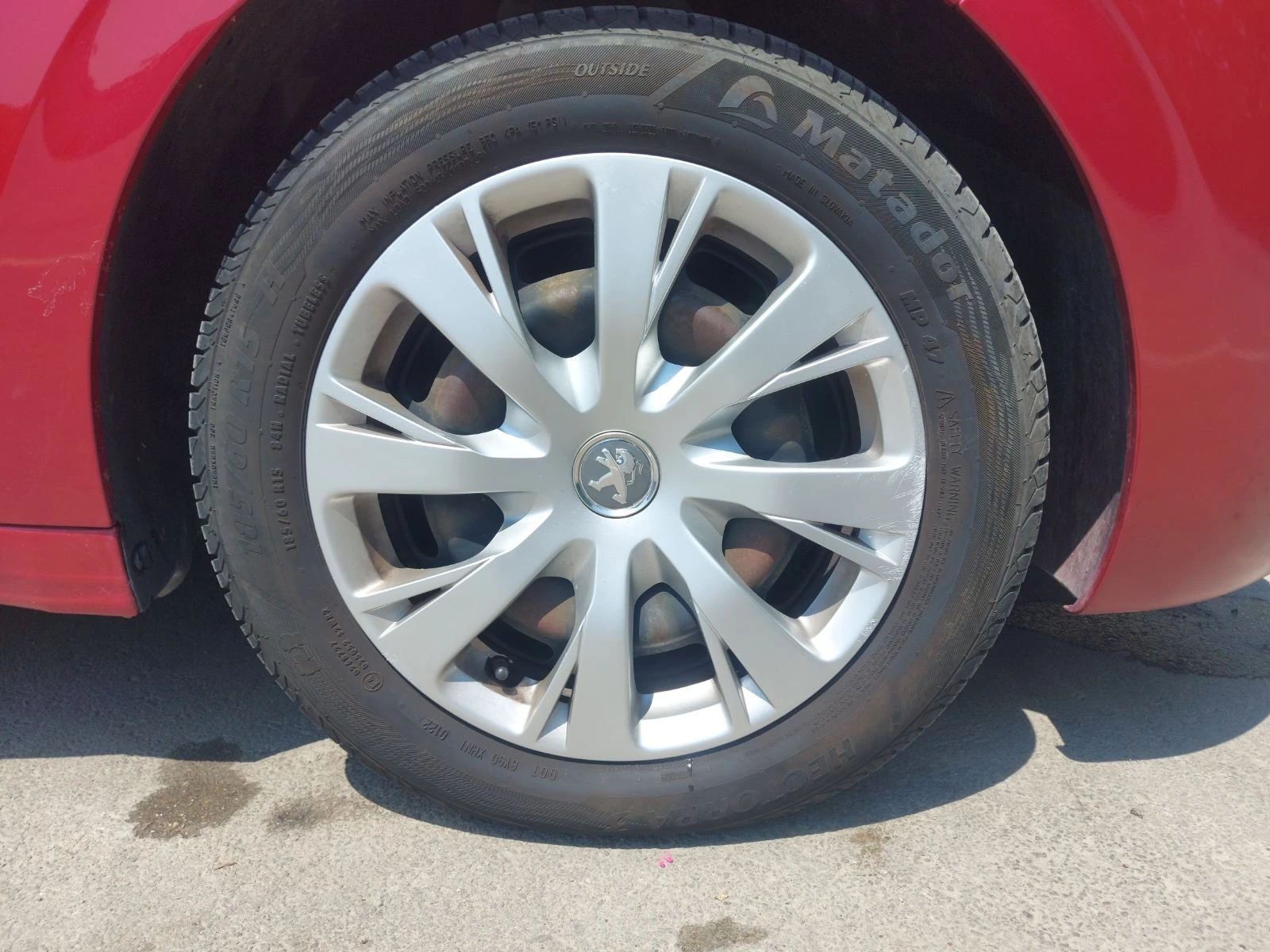 Peugeot 208  - изображение 10