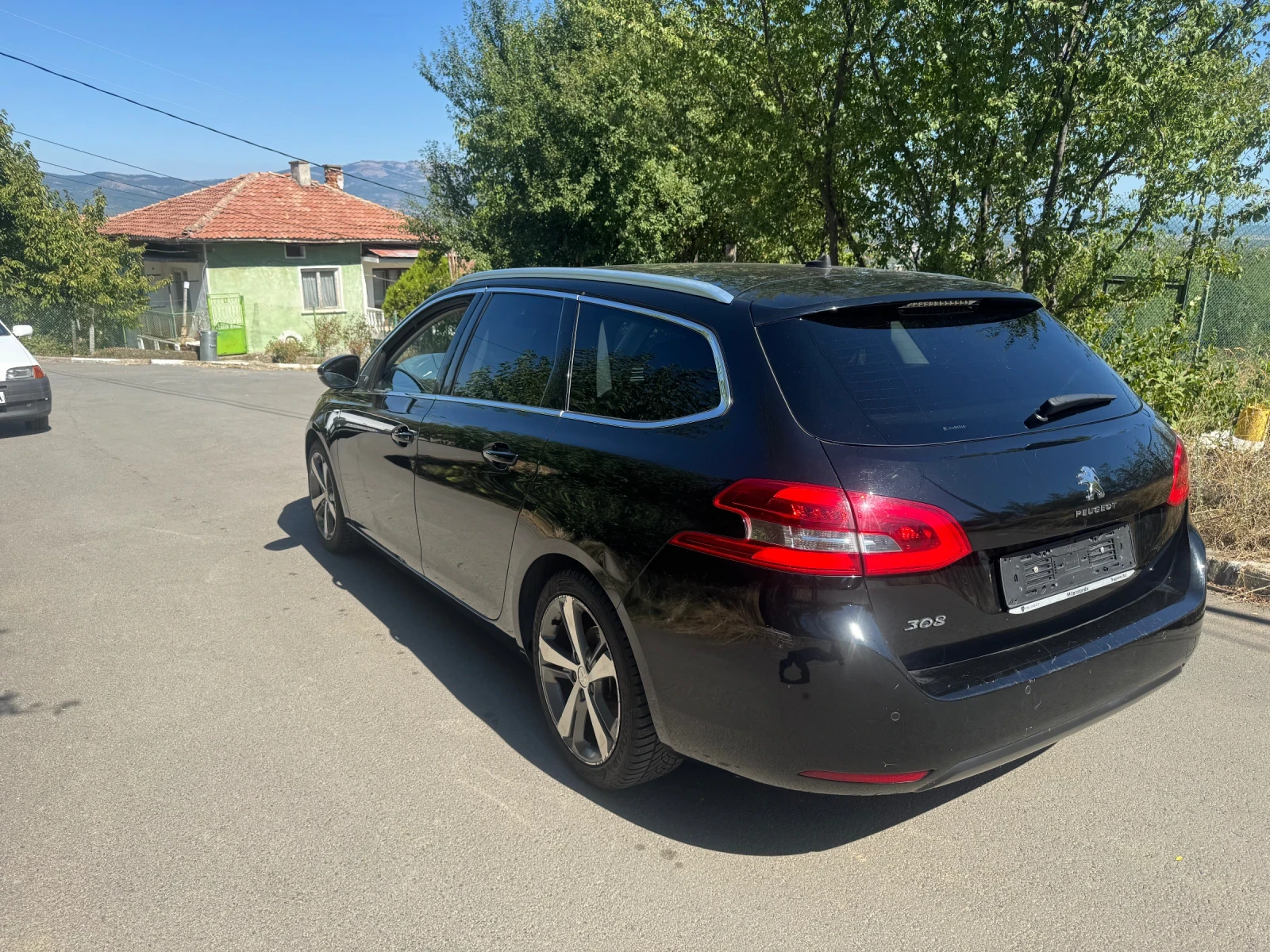 Peugeot 308 1.5HDI 131  - изображение 4