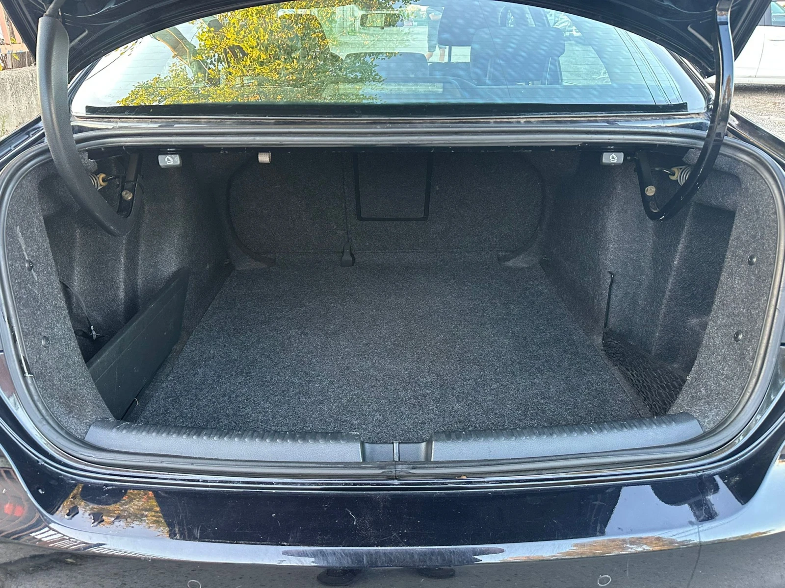 VW Jetta 1, 600TDI EURO5B | Mobile.bg   13