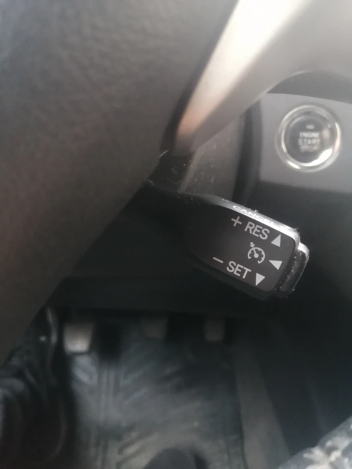 Toyota Auris 2.0 D-4D - изображение 8