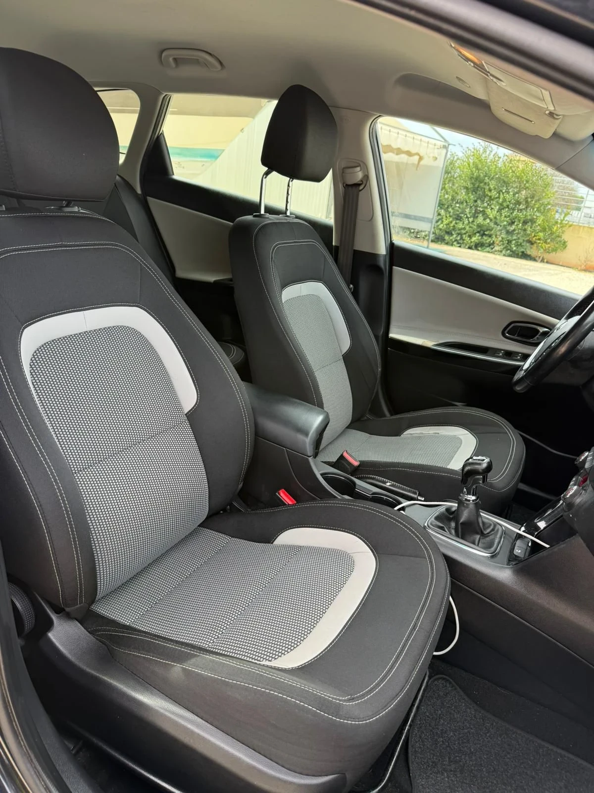 Kia Ceed | Mobile.bg � ����������� 12