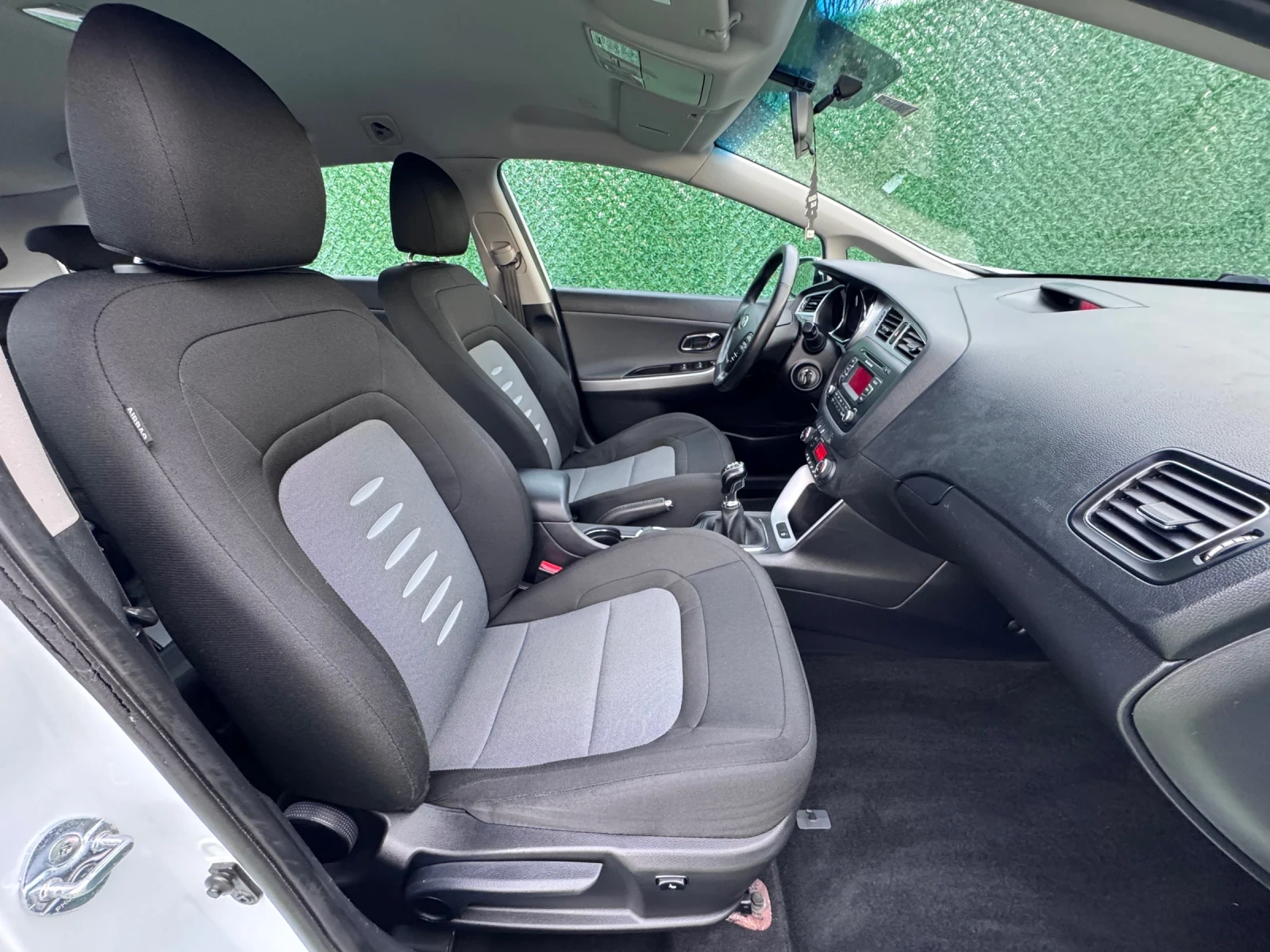 Kia Ceed 1.4crdi | Mobile.bg � ����������� 13