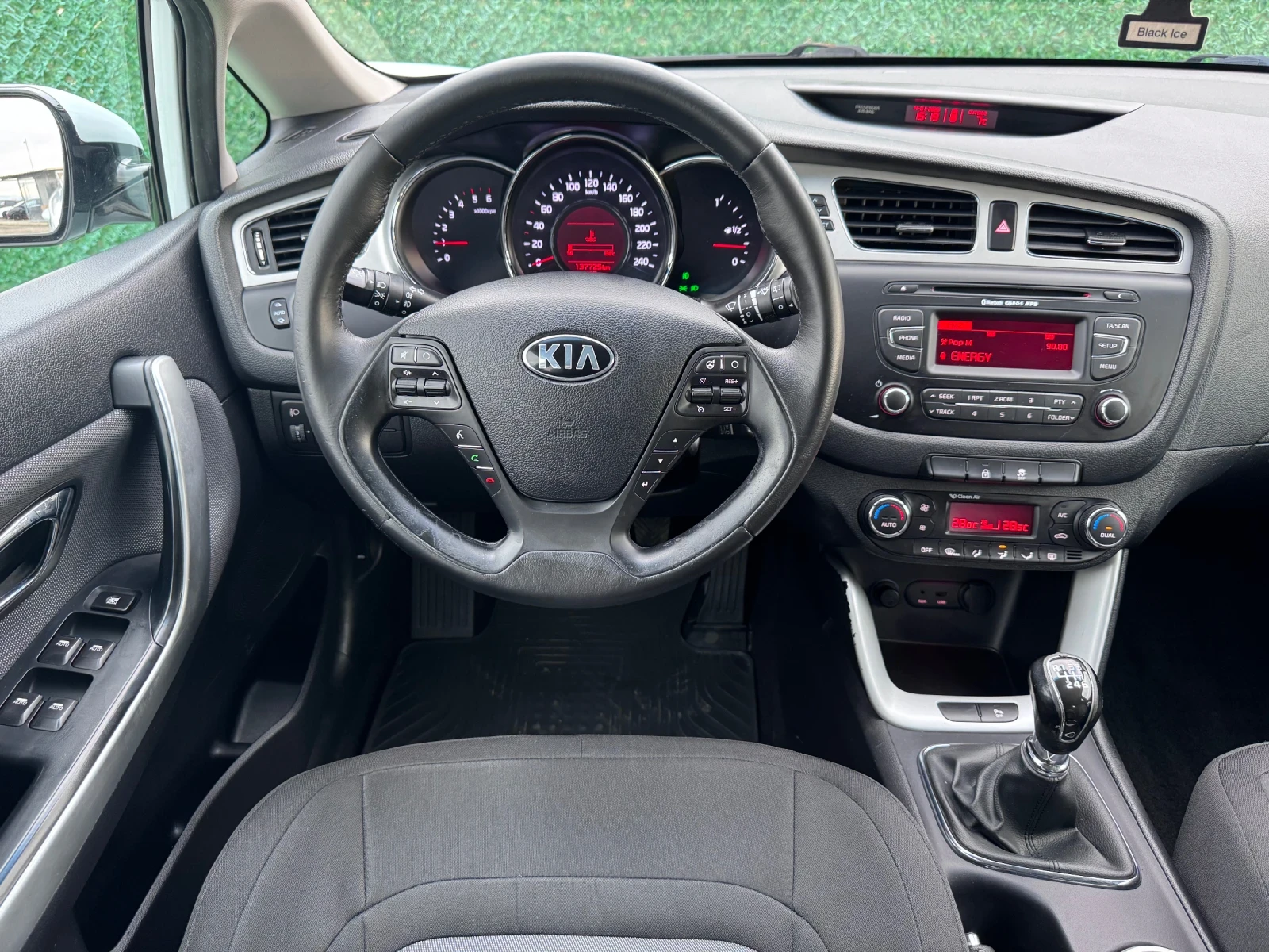 Kia Ceed 1.4crdi - изображение 9