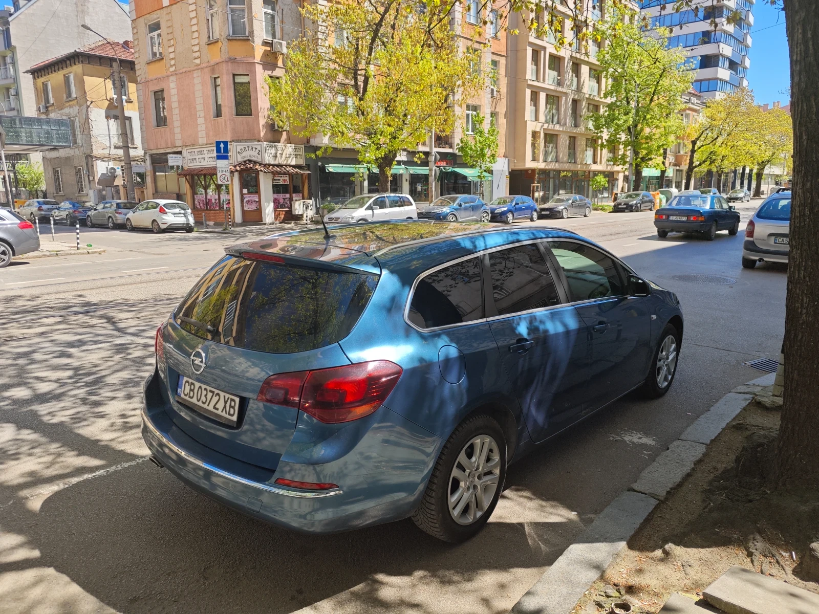 Opel Astra, снимка 10 - Автомобили и джипове - 53966206
