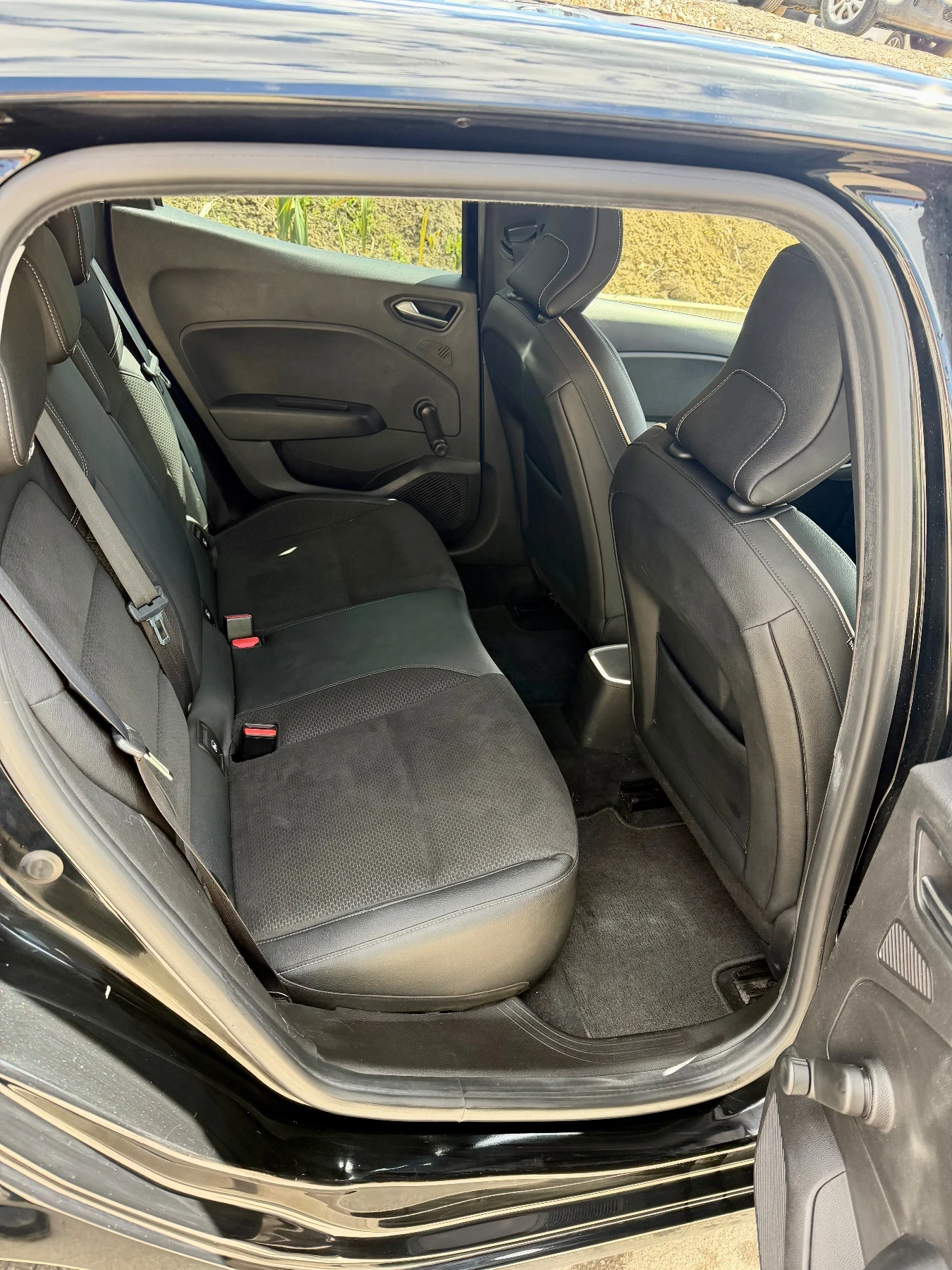 Renault Clio 1.5BDCI EURO6 * S edition* , снимка 11 - Автомобили и джипове - 54147356