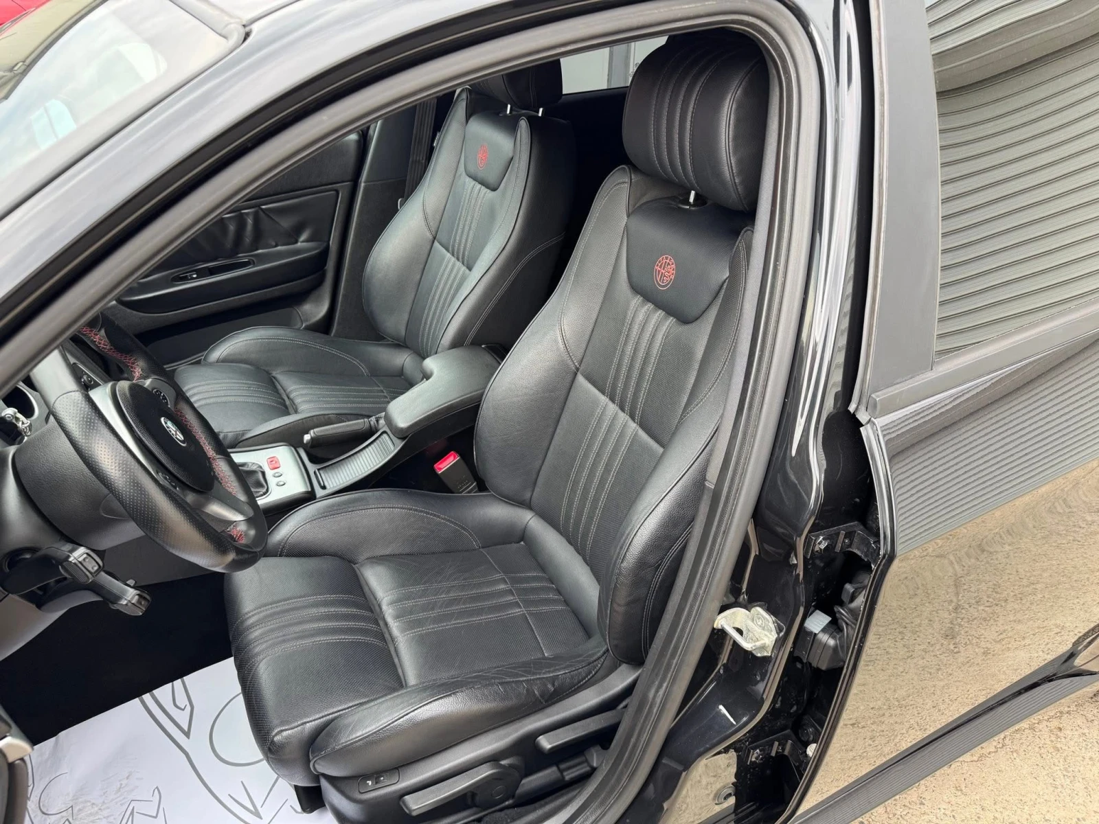 Alfa Romeo 159 2, 2 ti ТОП СЪСТОЯНИЕ , снимка 9 - Автомобили и джипове - 54159160