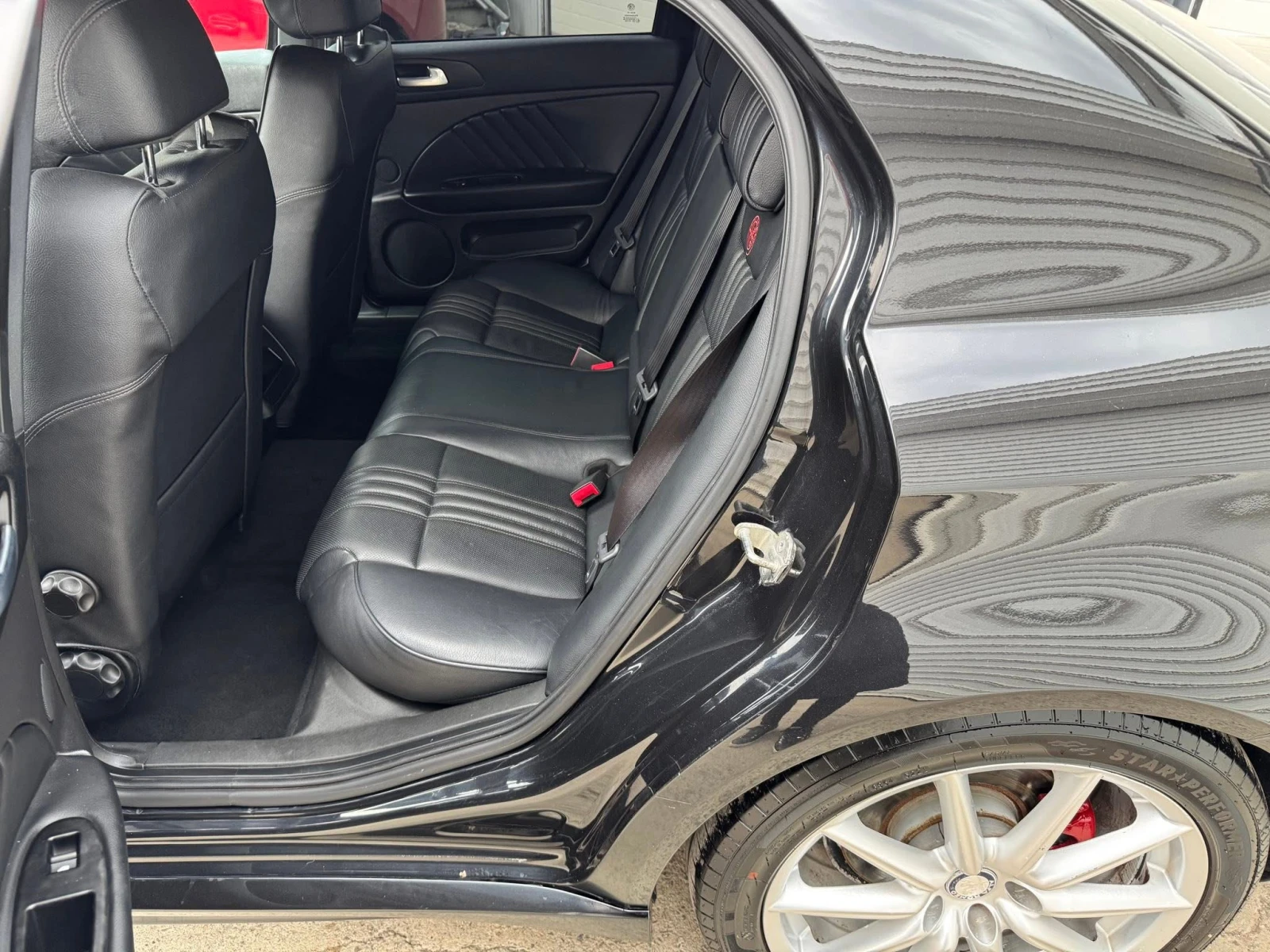 Alfa Romeo 159 2, 2 ti ТОП СЪСТОЯНИЕ , снимка 10 - Автомобили и джипове - 54159160