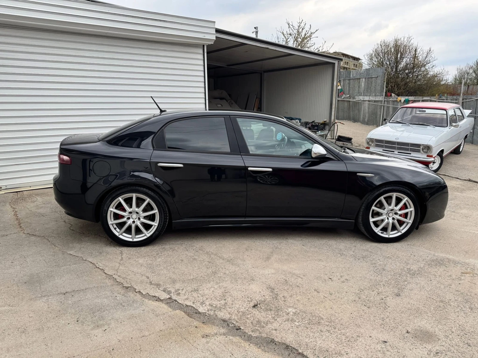 Alfa Romeo 159 2, 2 ti ТОП СЪСТОЯНИЕ , снимка 3 - Автомобили и джипове - 54159160