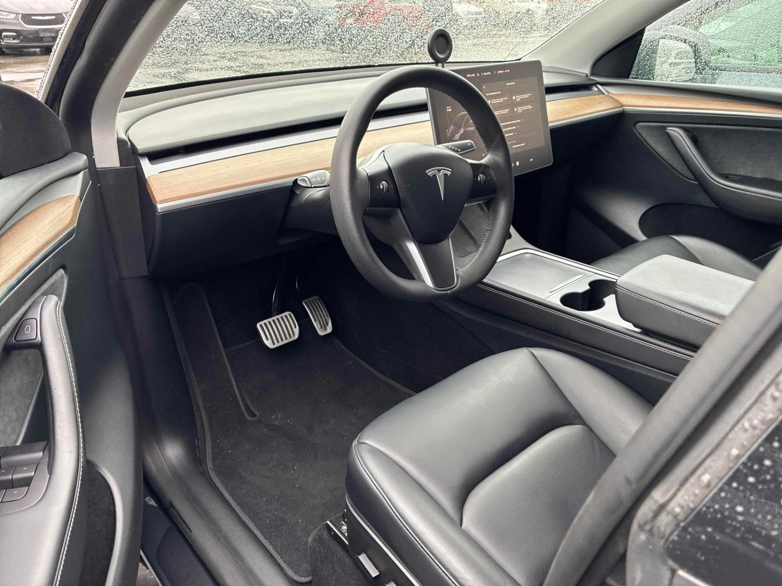 Tesla Model Y LONG RANGE AWD, снимка 7 - Автомобили и джипове - 54273357