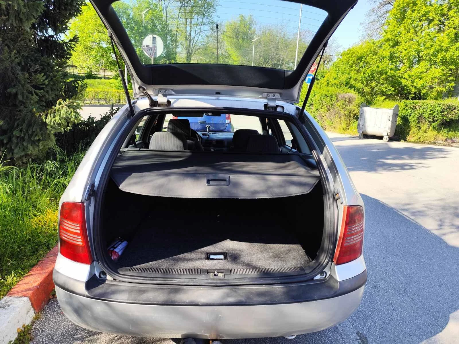 Skoda Octavia, снимка 4 - Автомобили и джипове - 54318426